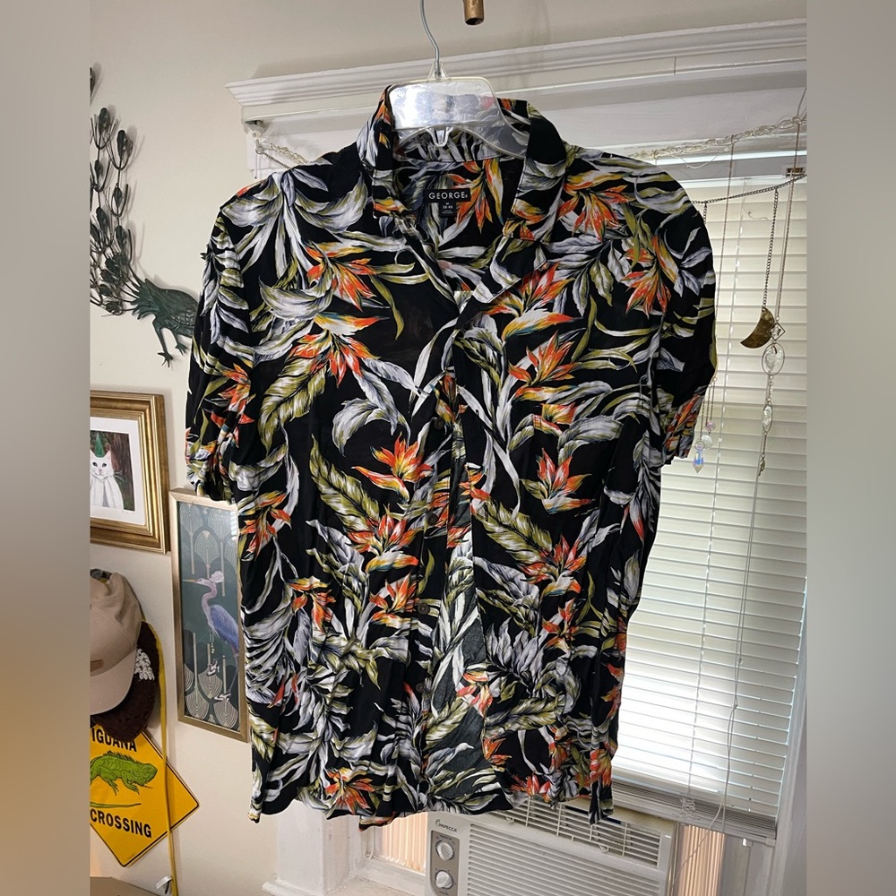 hawaiian shirt